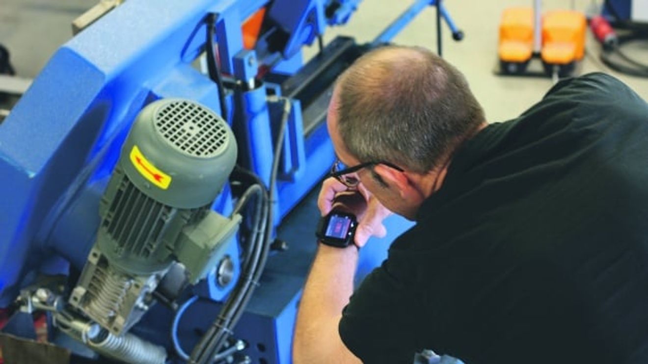 Smartwatches for manufacturing, Workerbase Smartwatches for manufacturing, Workerbase