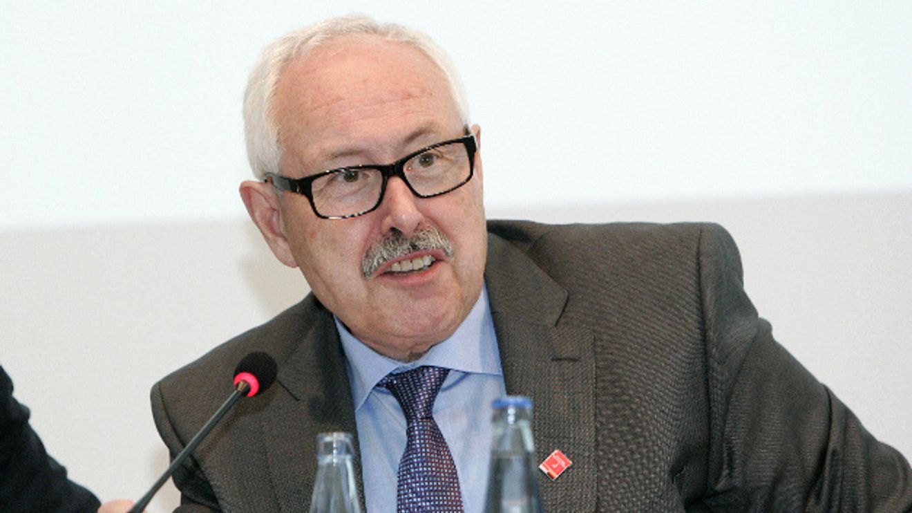 ZVEI-Präsident Michael Ziesemer ZVEI-Präsident Michael Ziesemer