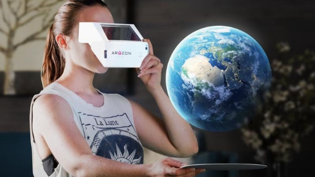 Affordable augmented reality glasses from Aryzon Affordable augmented reality glasses from Aryzon