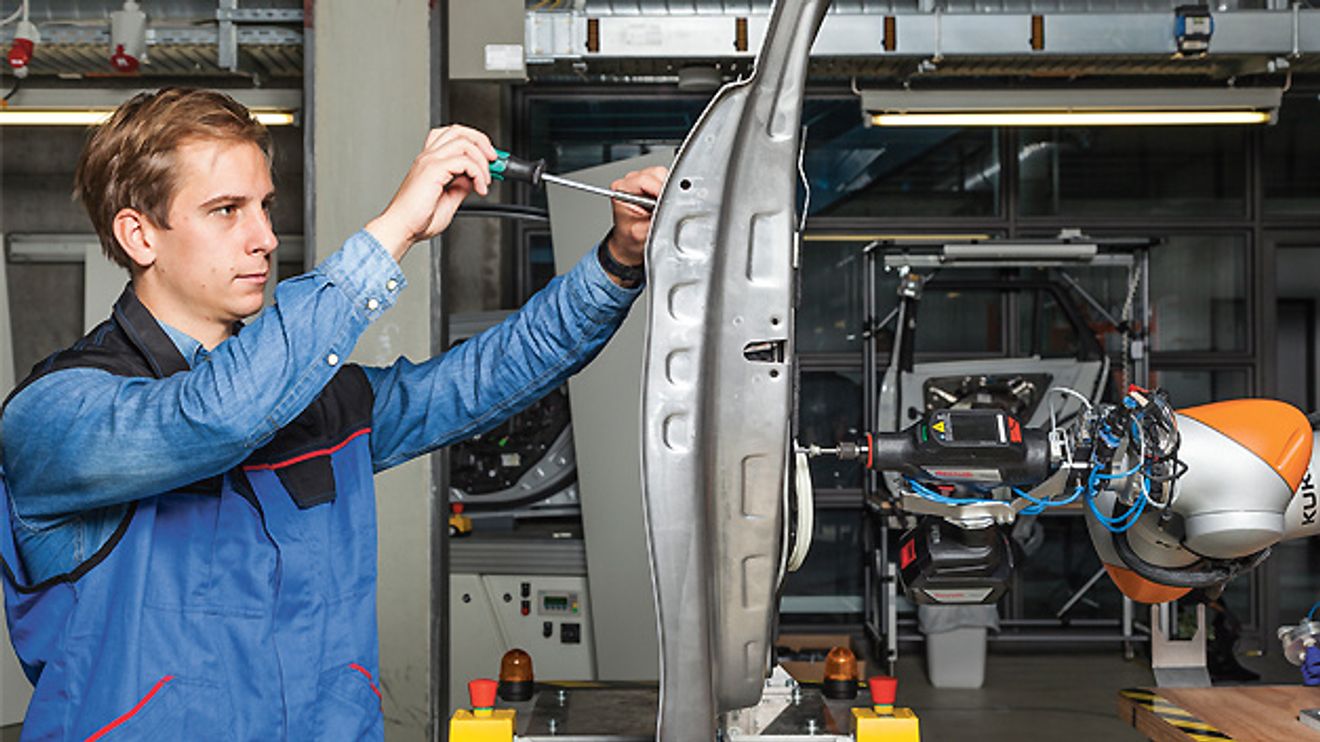 Smart montieren in der Autoindustrie