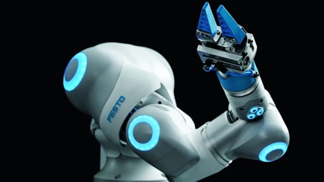 Festo Cobot. Festo Cobot.