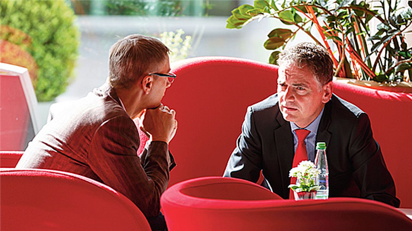 Günter Herkommer in conversation with Guido Ege from Lapp