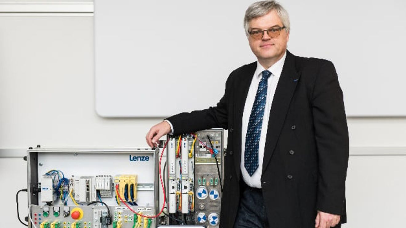 Michael Niehaus, Lenze