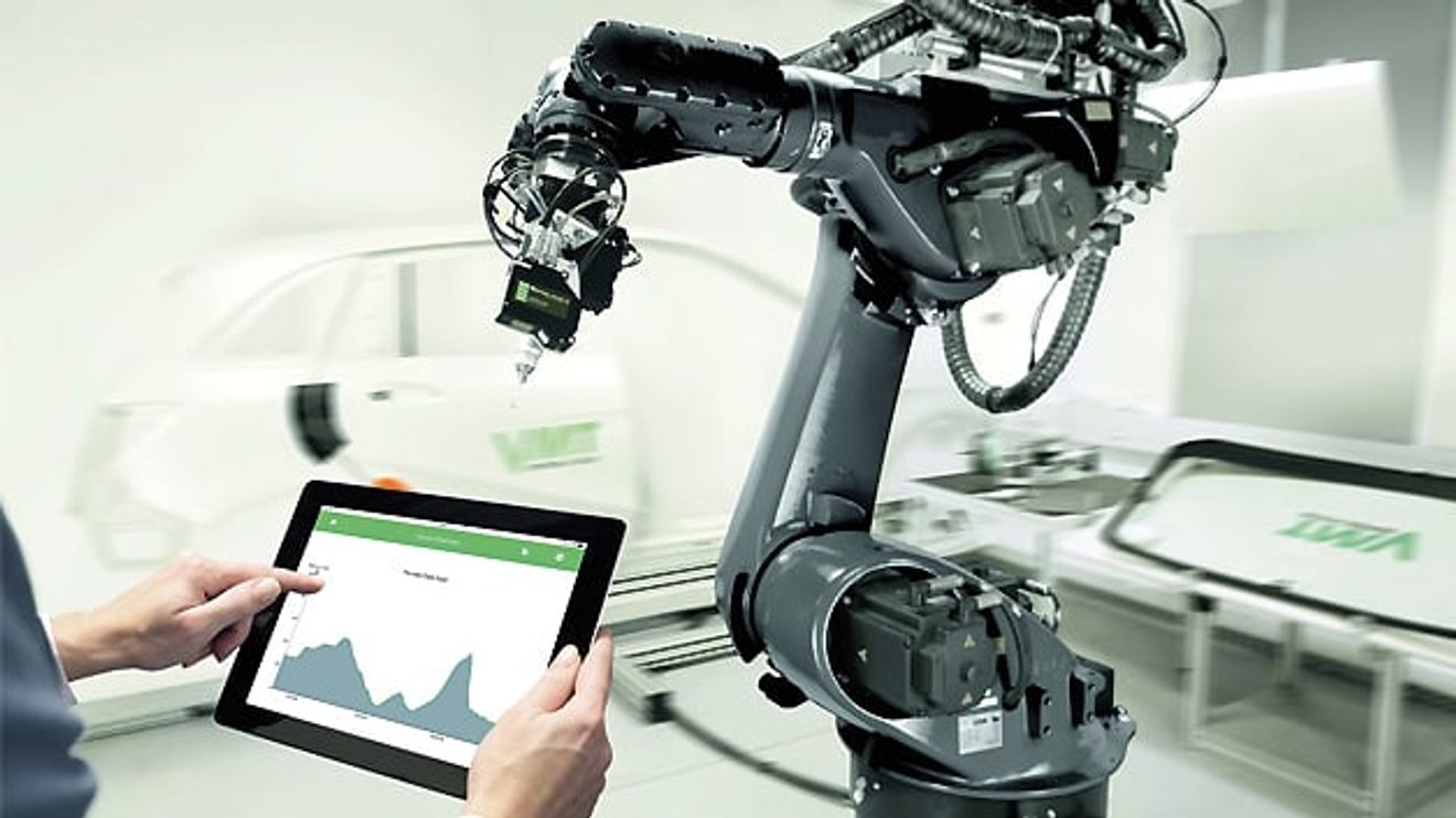 Tablet with industrial robot Tablet with industrial robot