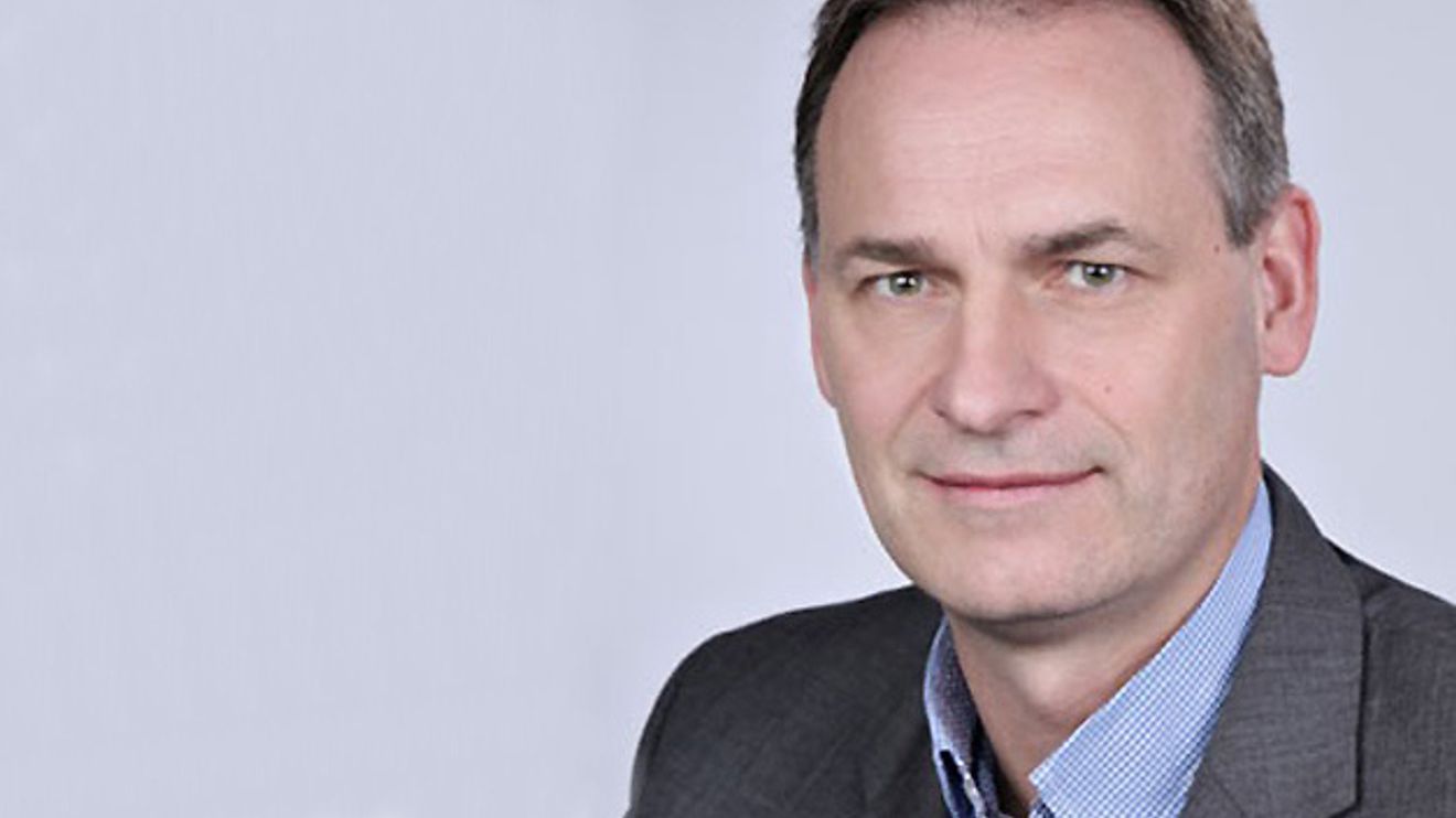 Dr. Olaf Winne