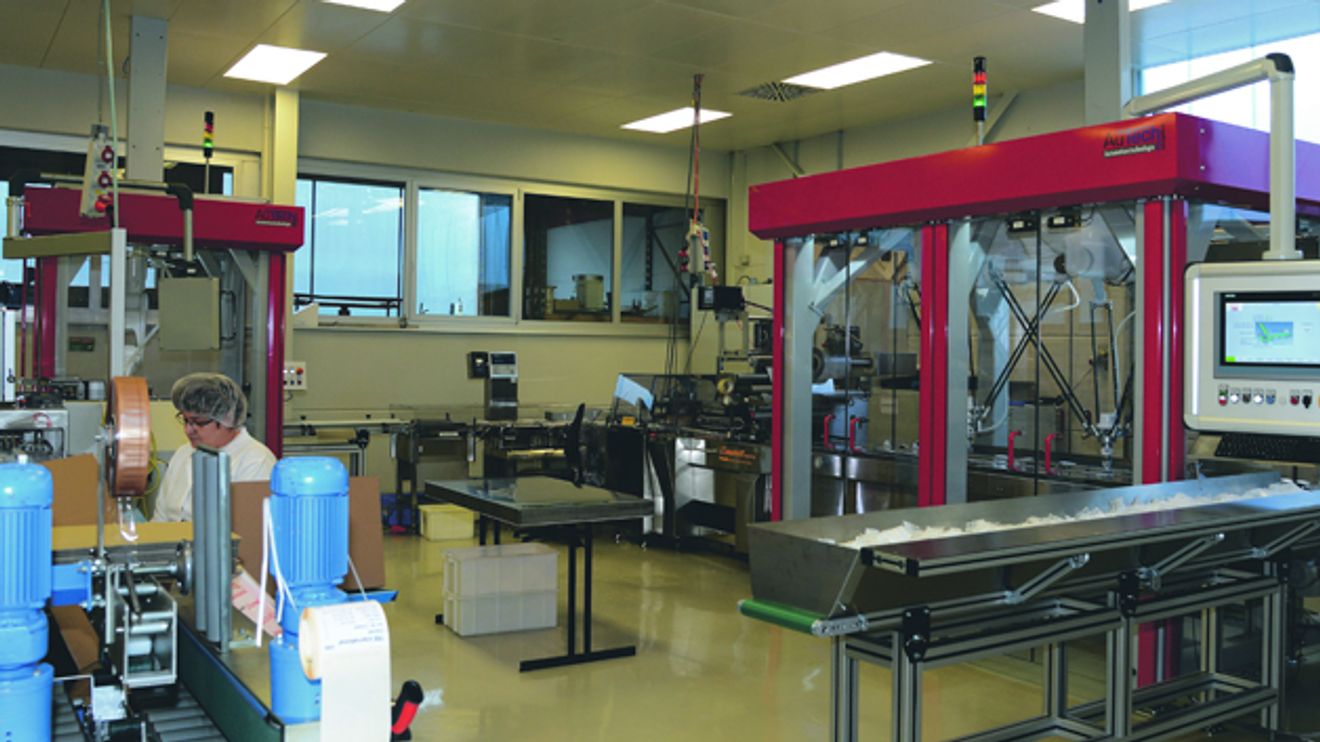 Abfüllanlage mit High Speed Deltarobotern, Yaskawa