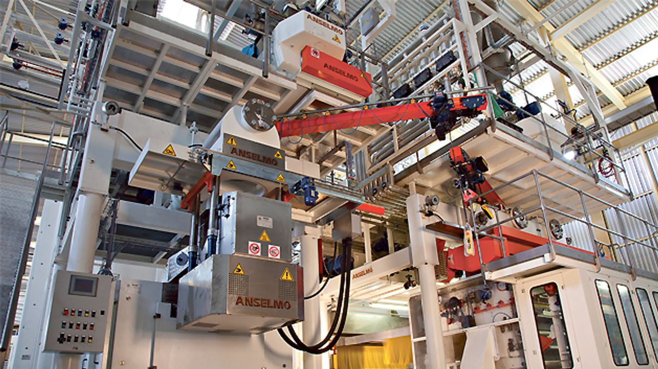 Applikationsspezifisch zusammengestellte I/O-Stationen in der Pasta-Anlage Applikationsspezifisch zusammengestellte I/O-Stationen in der Pasta-Anlage