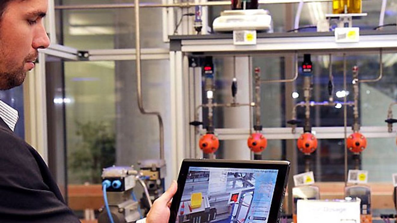SmartFactory, Augmented Reality