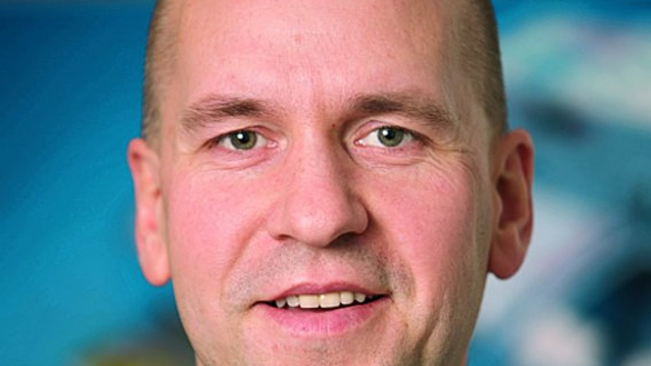 Dr  Steffen Haack