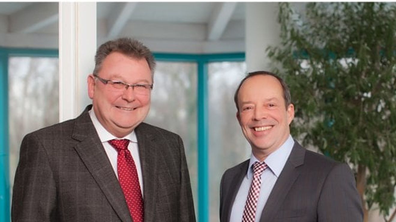 Jürgen Neumann (li) und Dr. Wilhelm Engst