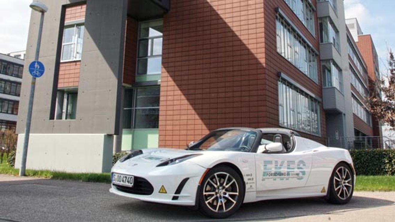 Elektrofahrzeuge: Vector kooperiert mit FKFS beim Laden von Elektrofahrzeugen Elektrofahrzeuge: Vector kooperiert mit FKFS beim Laden von Elektrofahrzeugen