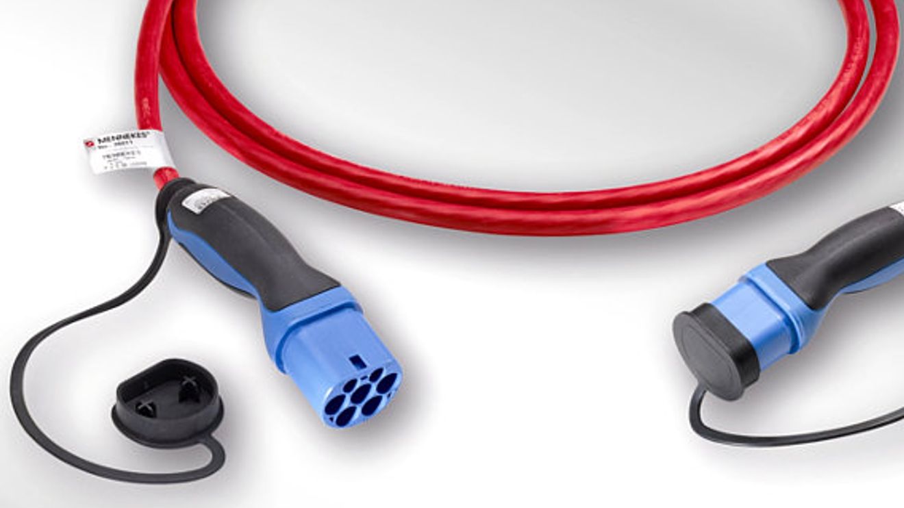 Mennekes Elektrotechnik, Ladekabel und Infrastruktur-Steckdose