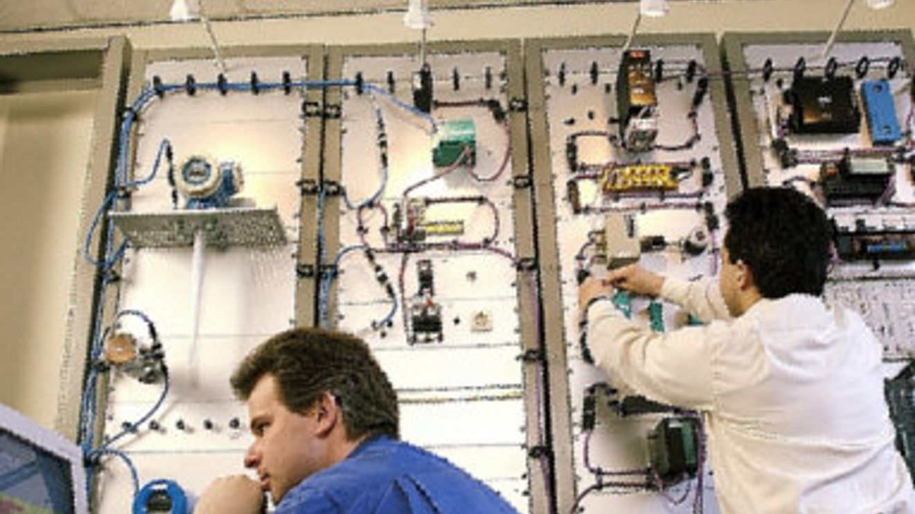 Profibus-Seminare: Erstmals Schulungen in Deutschland und in deutscher Sprache