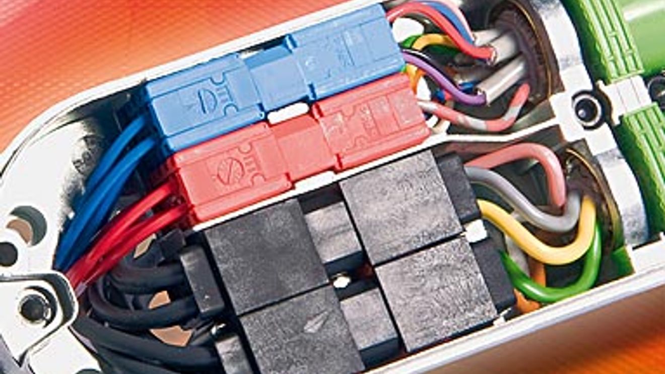 E-Mechanik & Interfaces (News): Aus zwei mach eins