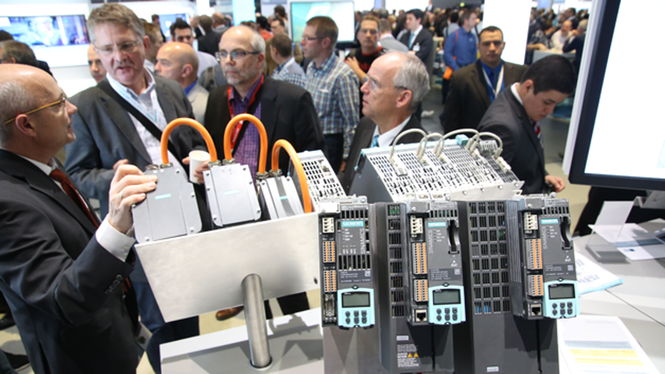 SPS IPC Drives in Nuremberg is one of the most important trade fairs for automation technology in Europe. In 2016, it will take place from November 22 to 24.