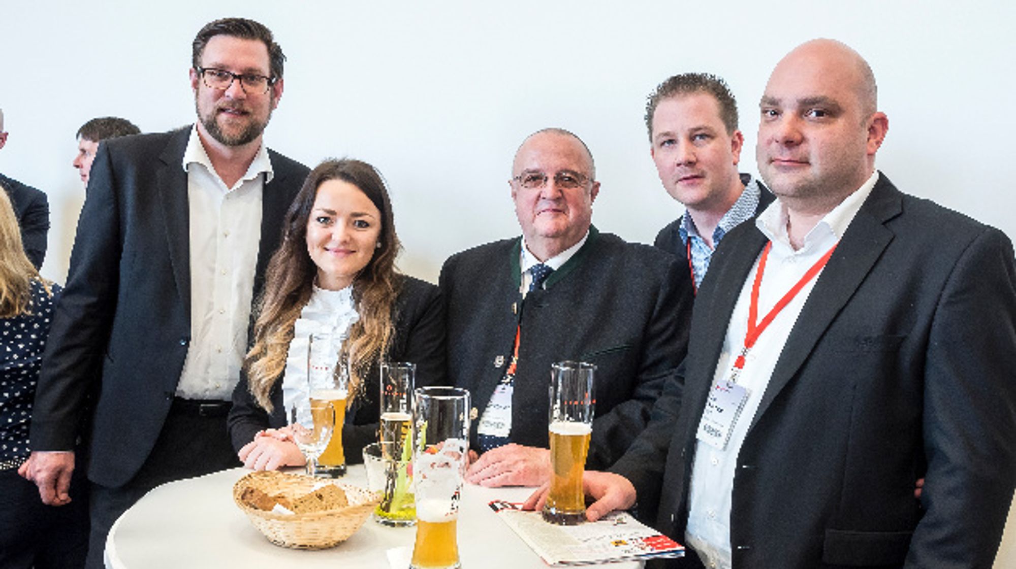 Media Summit on the topic of "Help, my customer is a Neanderthal. - Markets change, people don't!" at embedded world 2017.
