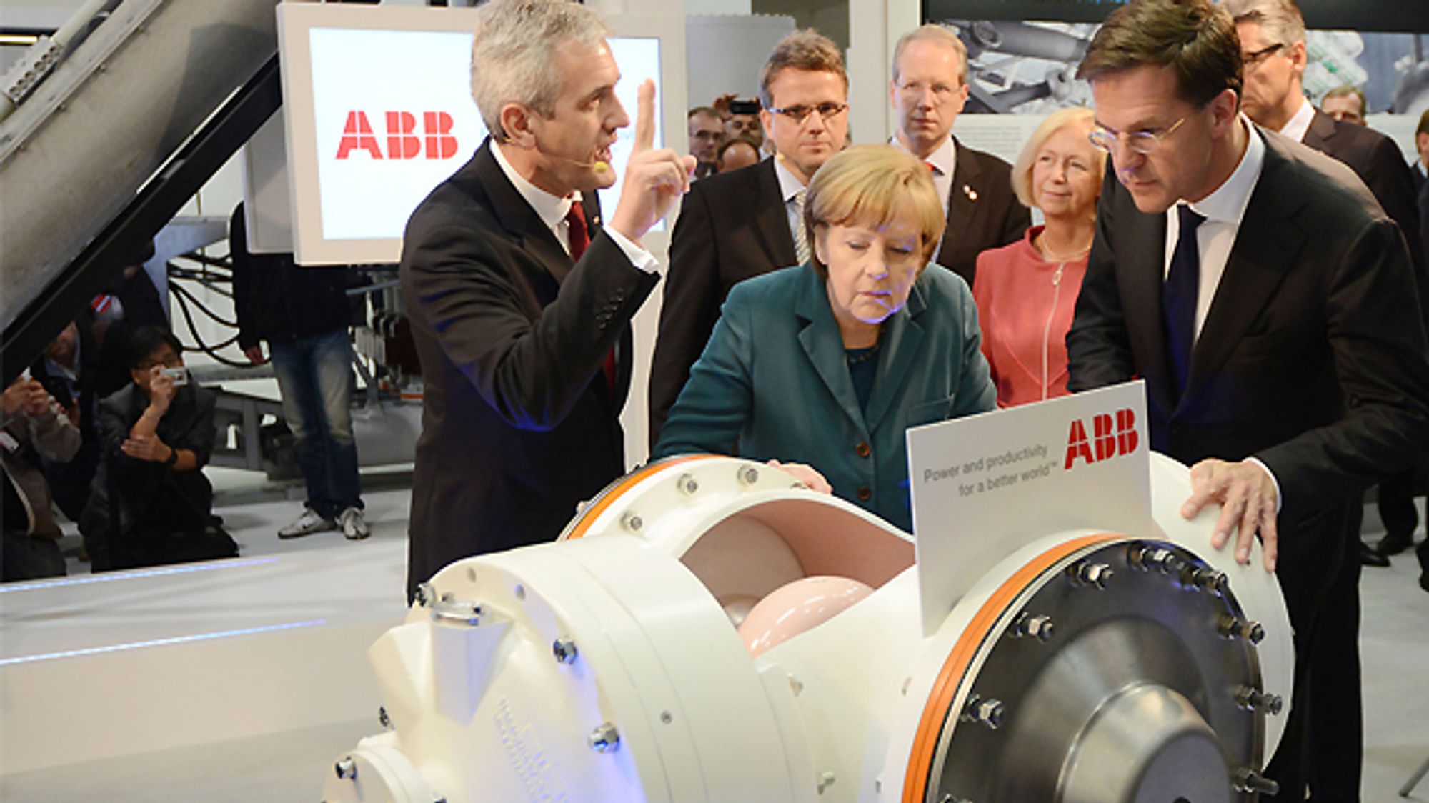 Angela Merkel mit Mark Rutte auf der Hannover Messe 2014