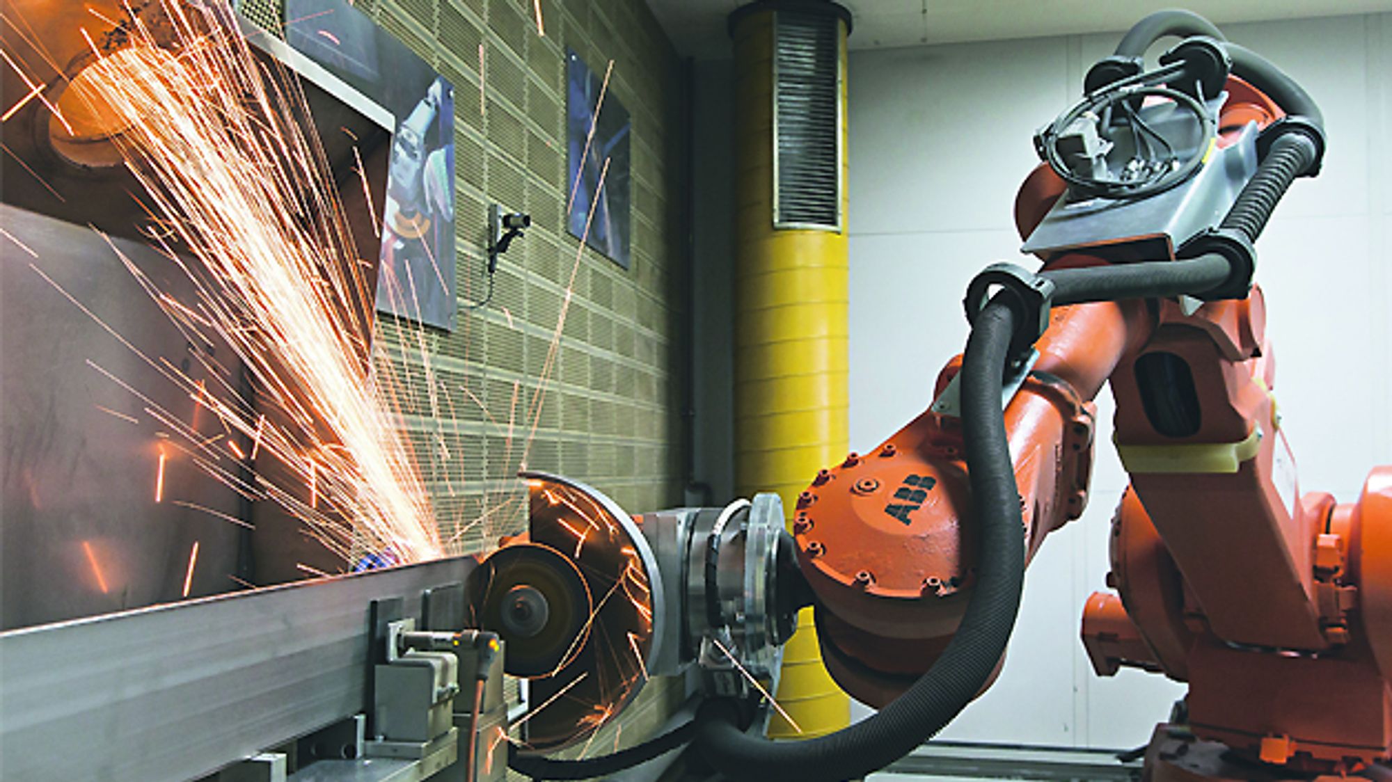 Robots with Force Control function package from ABB Robots with Force Control function package from ABB