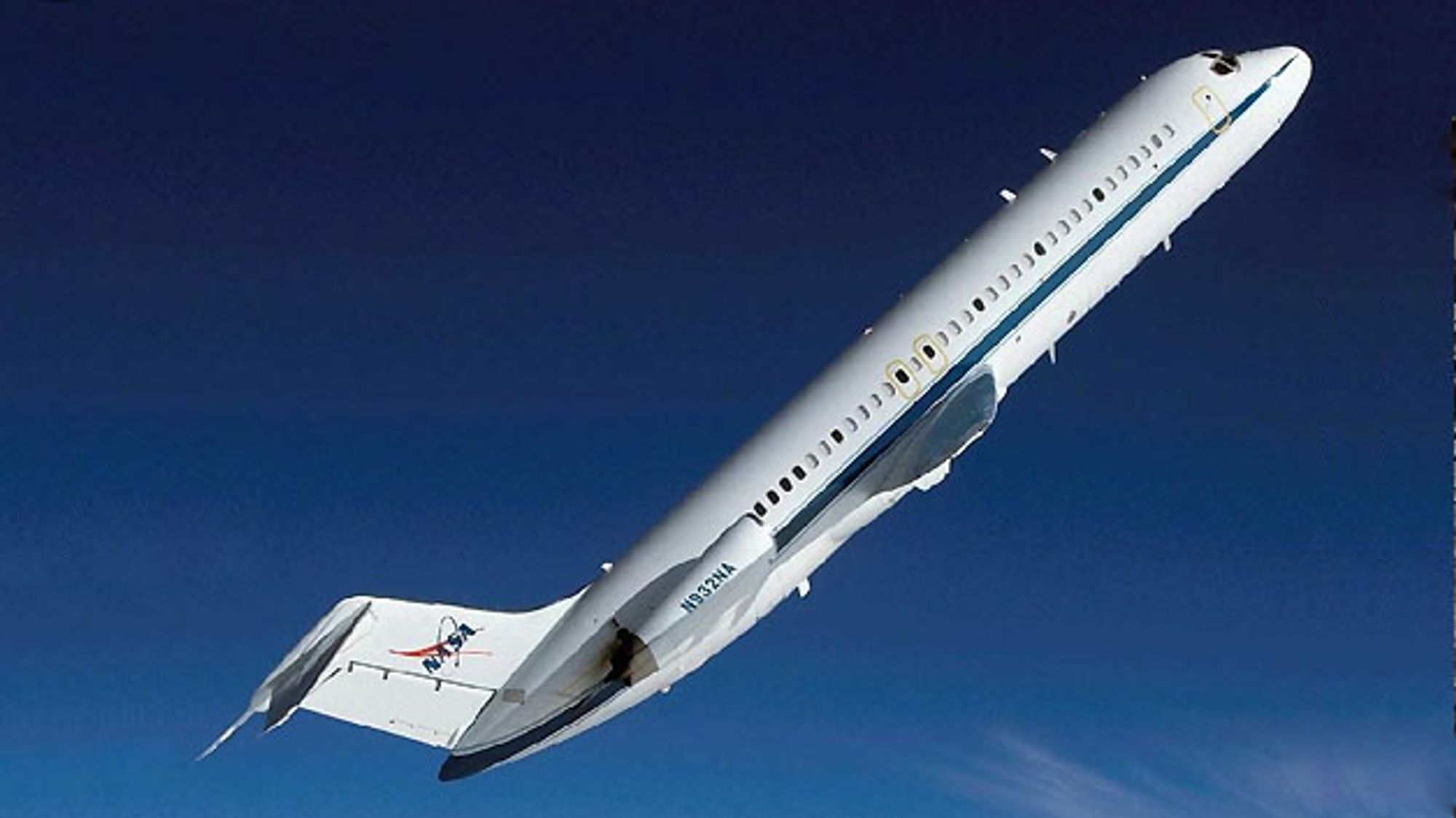 NASA's C-9 aircraft for microgravity