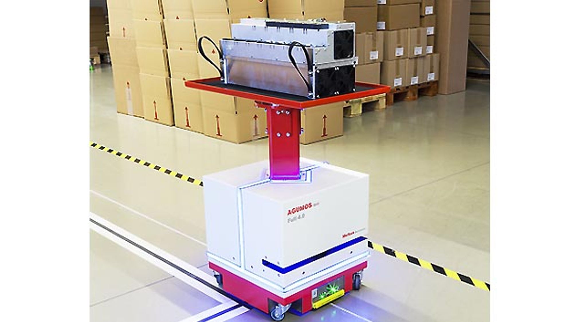 Agumos Q40 floor conveyor system from Melkus