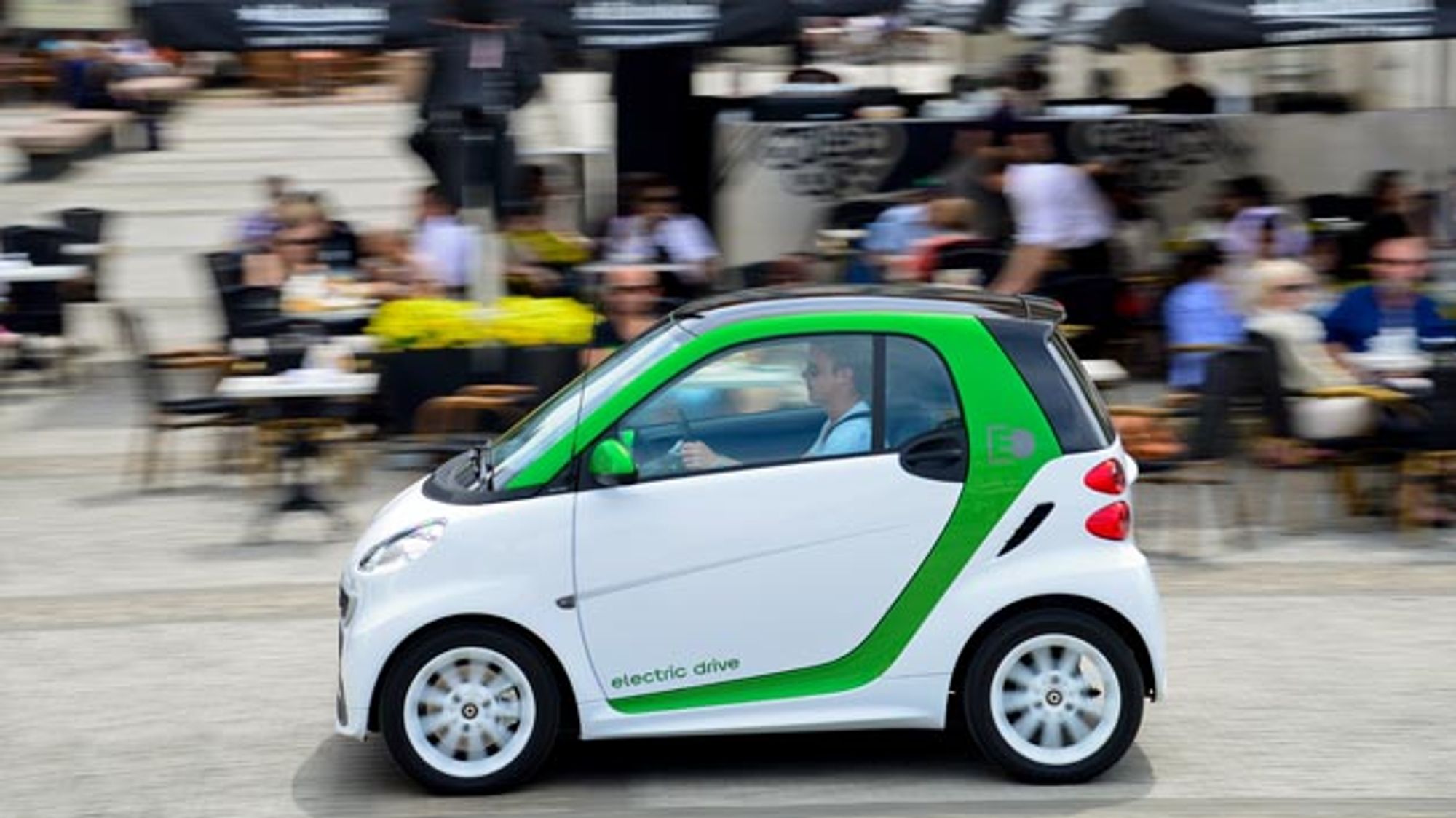 From second to 7th place: the Smart ForTwo ED was registered 676 times. Daimler discontinued production in October 2015. New models are to follow this year.