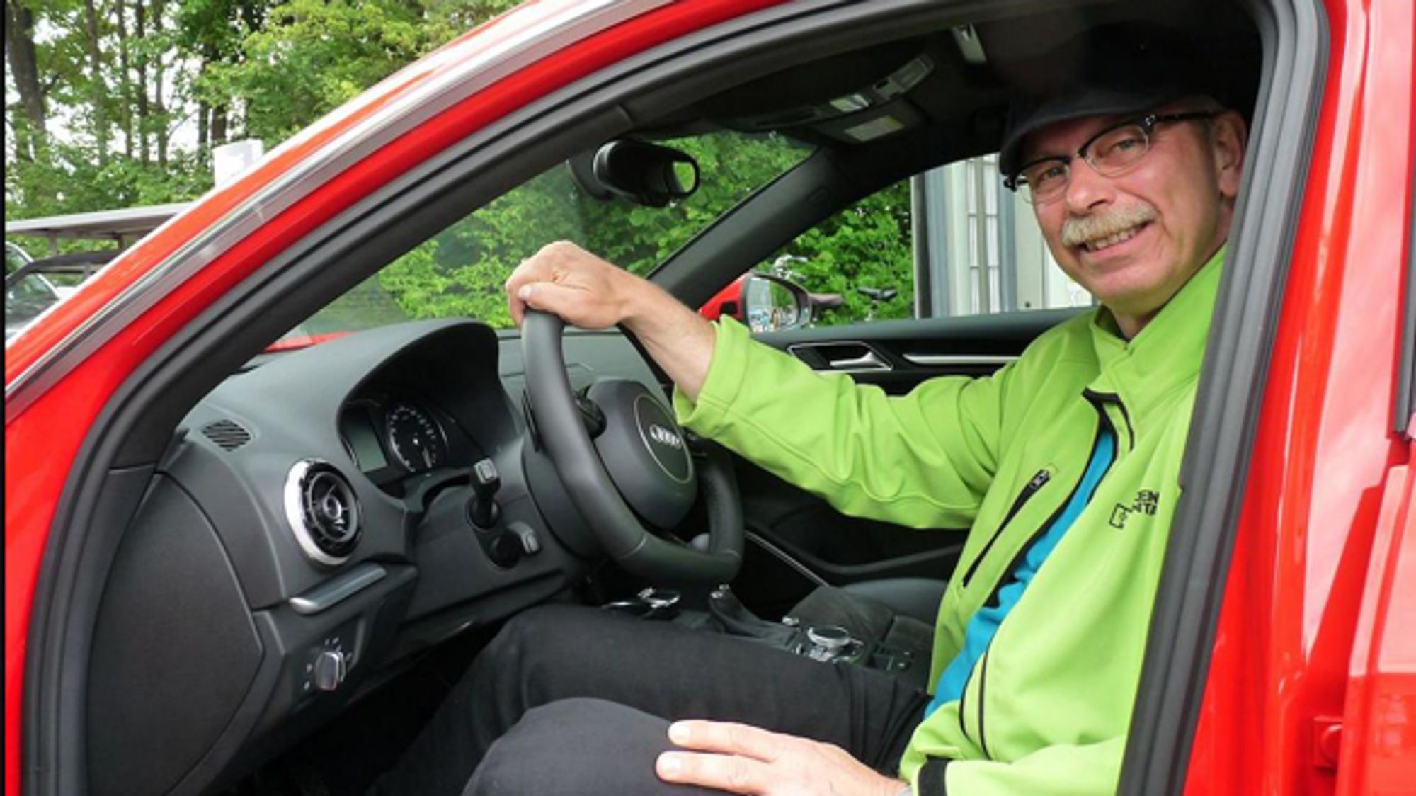 Frank Knafla im Audi A3 e-tron