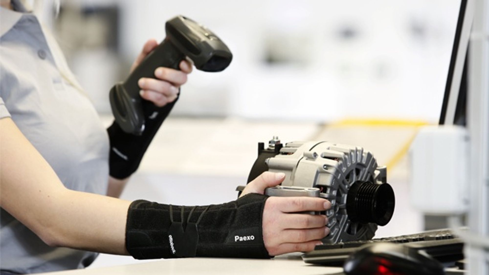 Paexo Wrist im Einsatz