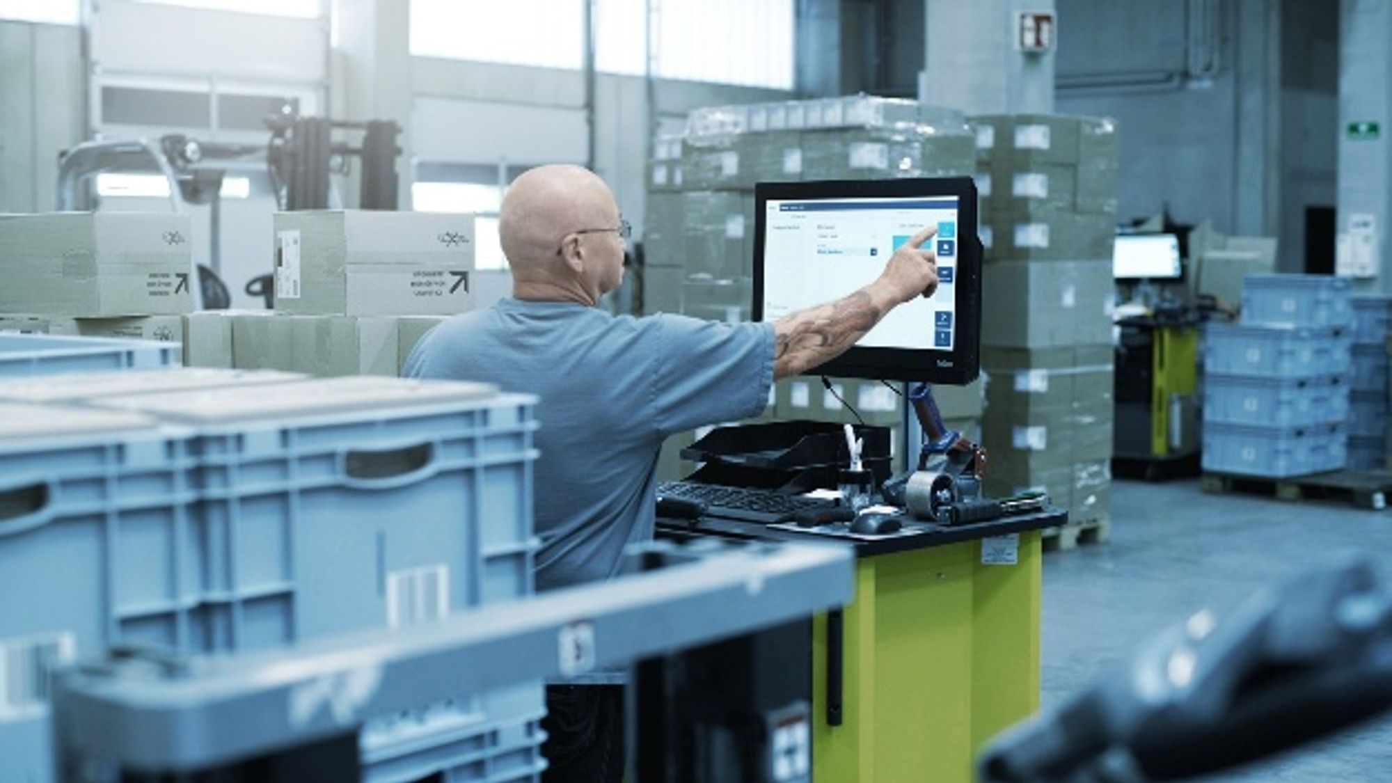 Viadat warehouse software