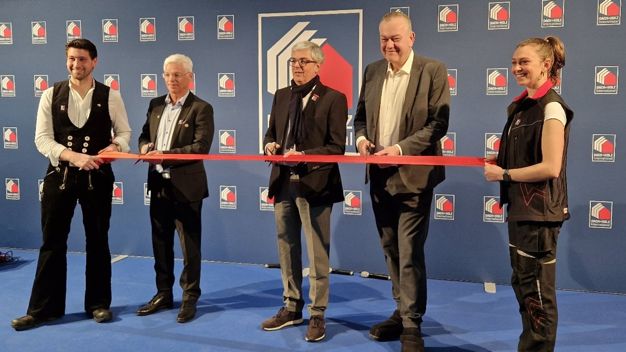 Dach + Holz 2024 