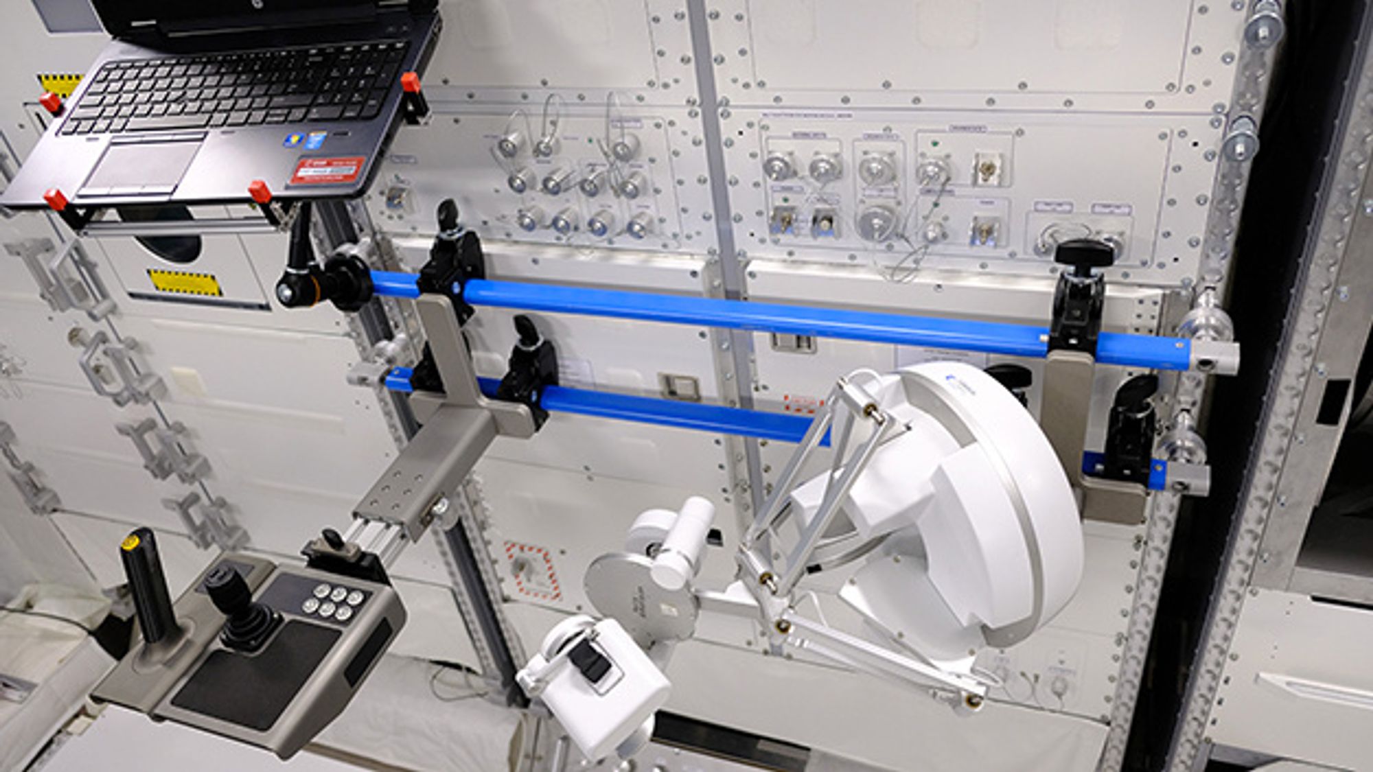 DLR, Robot Command Terminal control unit