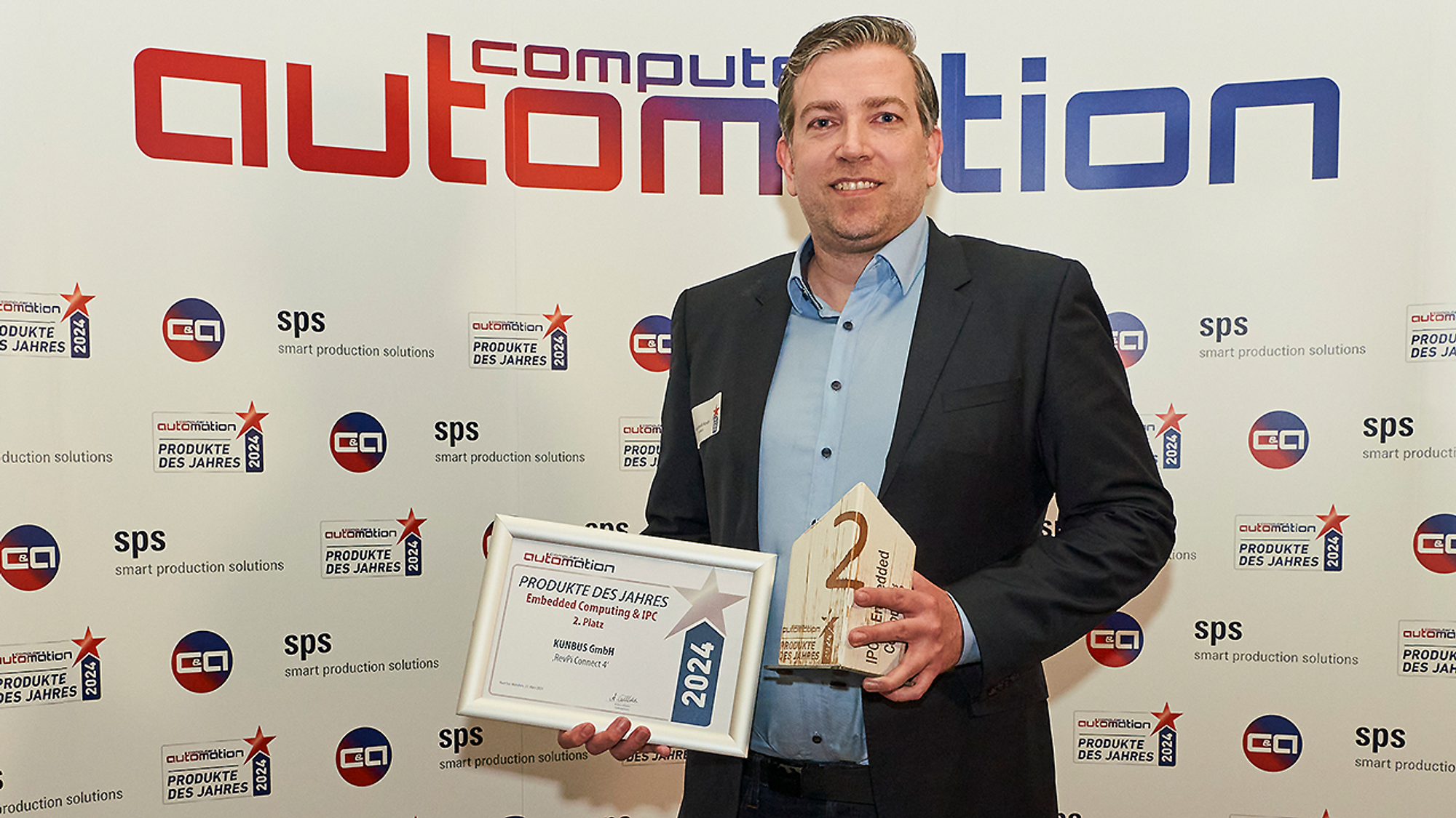 Platz 2 ging an Kunbus. Ekkehard Krebs nahm die Auszeichnung entgegen.