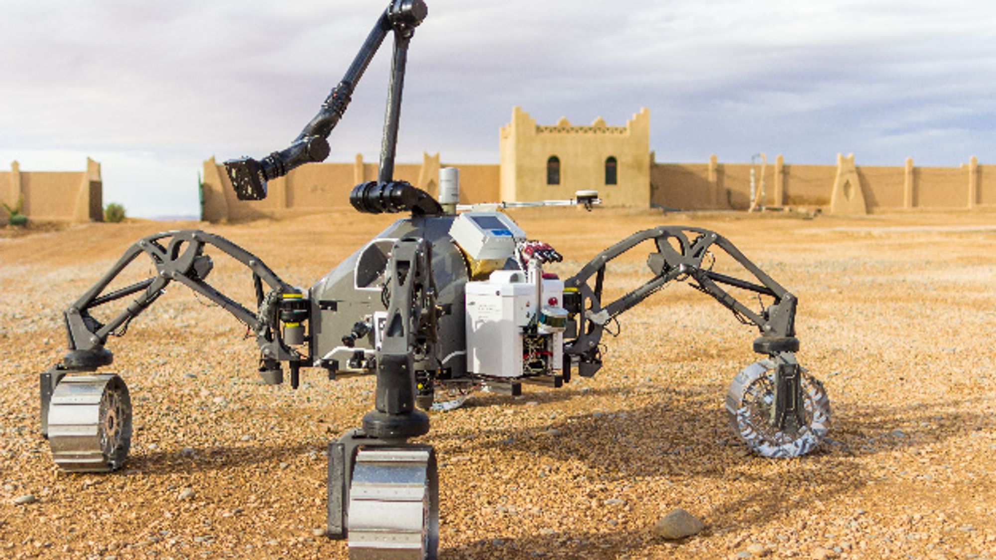 Der hybride Schreit- und Fahrrover SherpaTT Der hybride Schreit- und Fahrrover SherpaTT