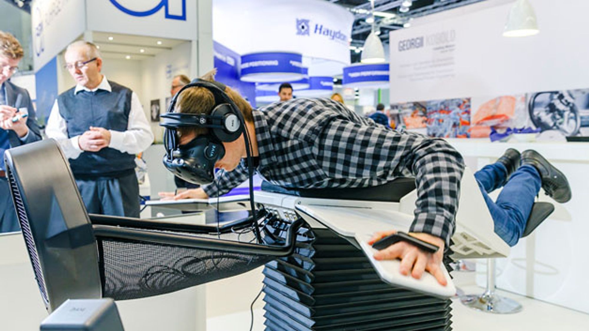 Birdy flight simulator