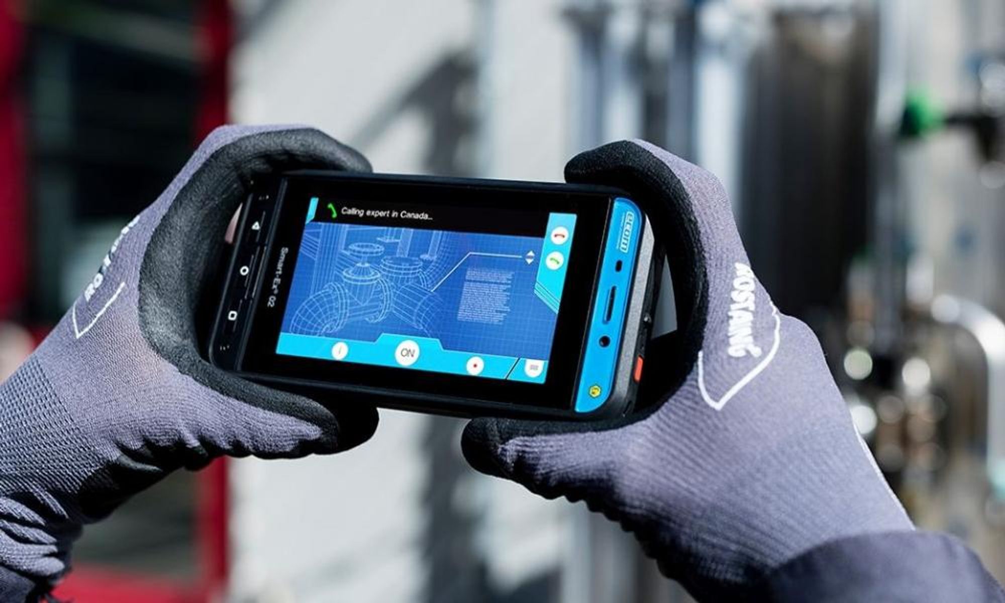 Smartphones: Intrinsically safe in extreme environments Smartphones: Intrinsically safe in extreme environments