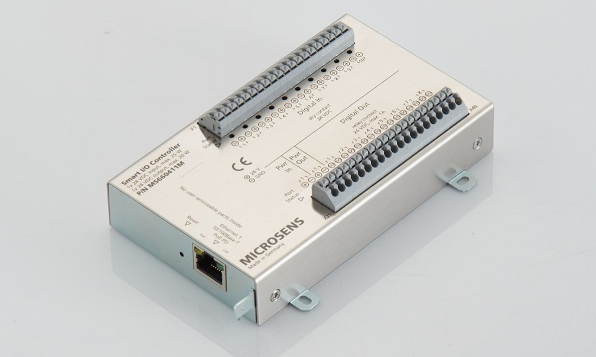 Digital components integrated into the IP network
