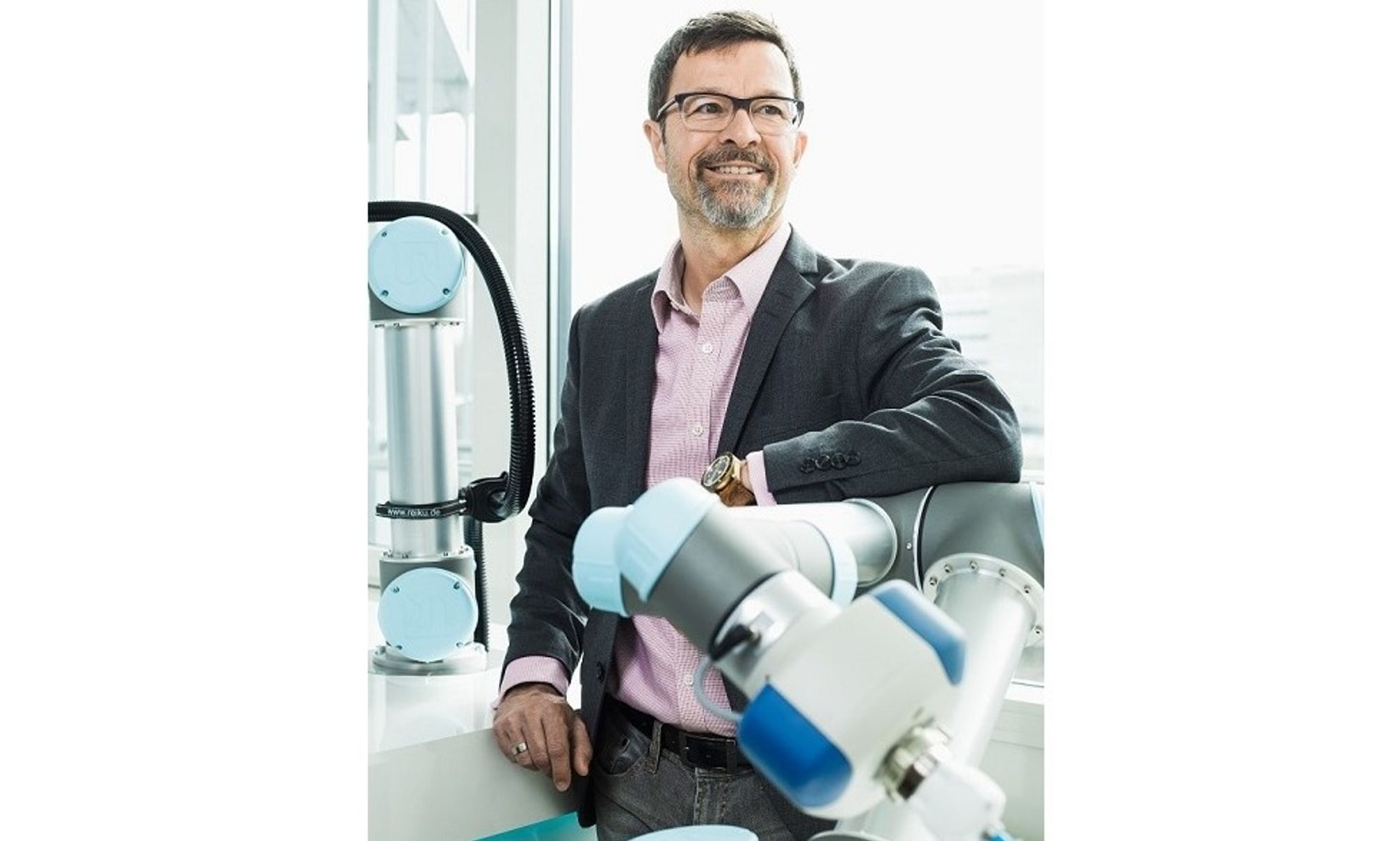 Helmut Schmid, Managing Director Universal Robots (Germany) & Regional Sales Director Western and Northern Europe Helmut Schmid, Managing Director Universal Robots (Germany) & Regional Sales Director Western and Northern Europe