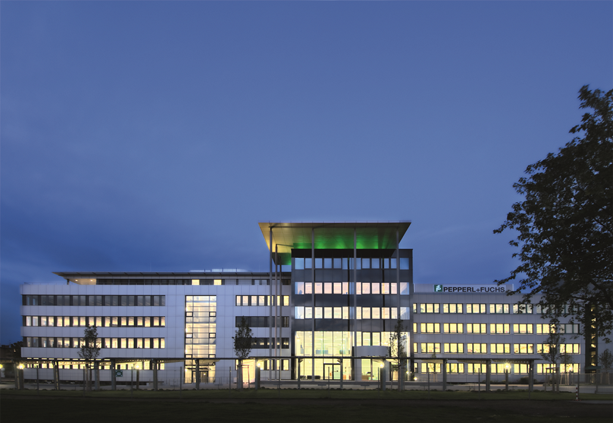 Pepperl+Fuchs was founded in 1945 by Walter Pepperl and Ludwig Fuchs as a repair workshop for radio equipment. As early as 1948, Pepperl+Fuchs expanded its activities to include the manufacture of electronic components, which ultimately led to the development of the