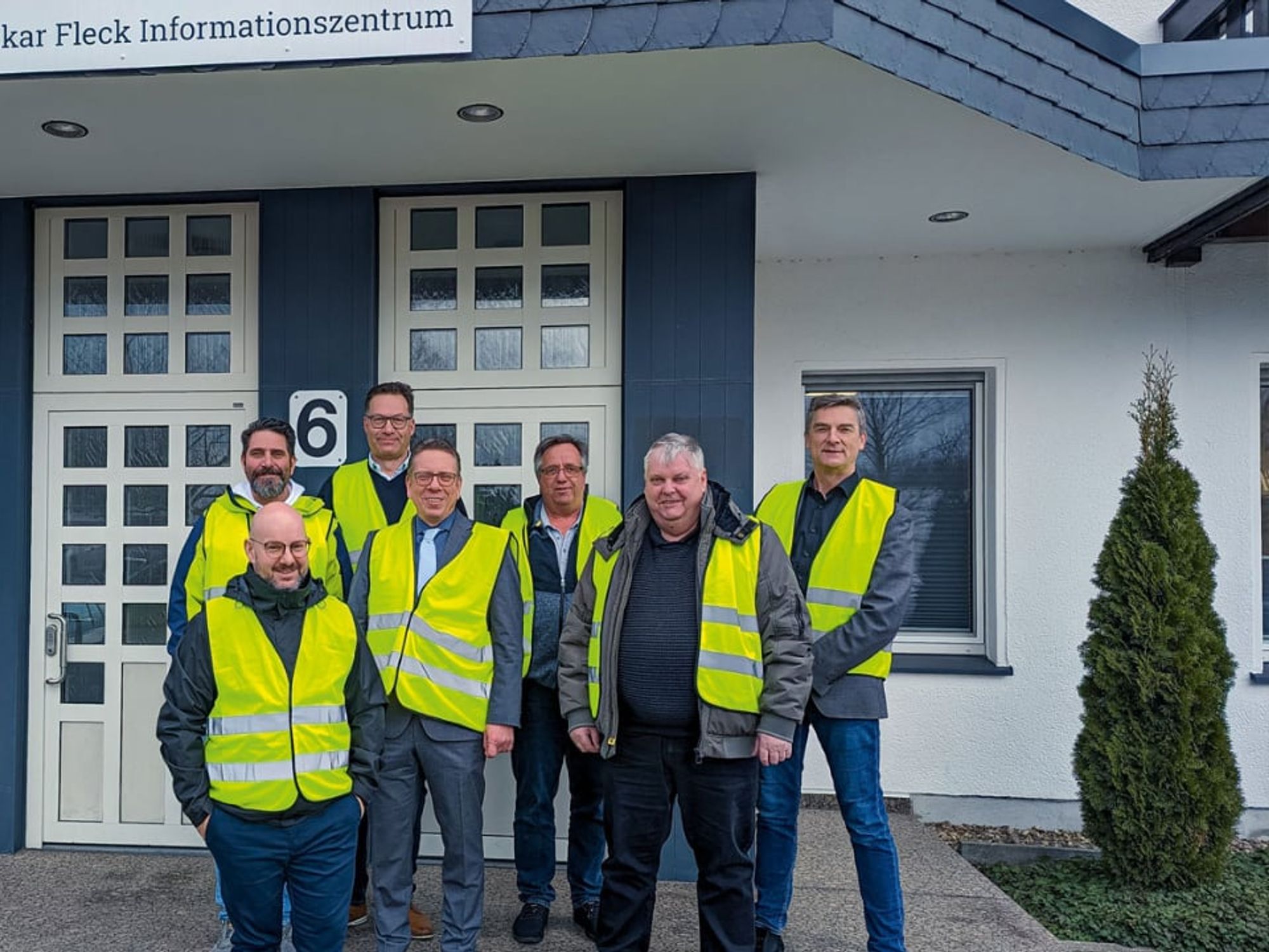 Fleck GmbH Planungsgruppe Dach Treffen
