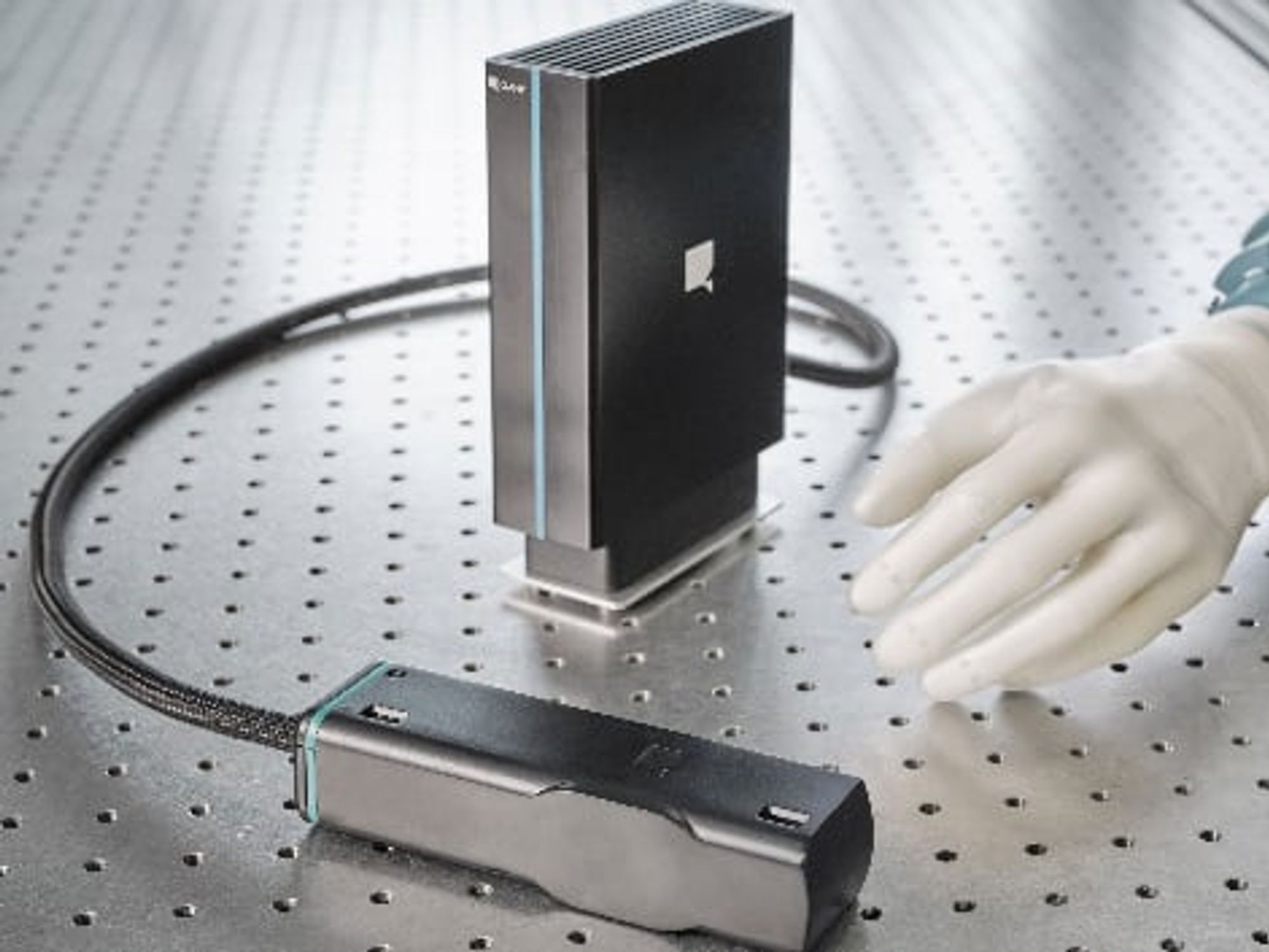 QANT_Magnetic field sensor and prosthesis QANT_Magnetic field sensor and prosthesis