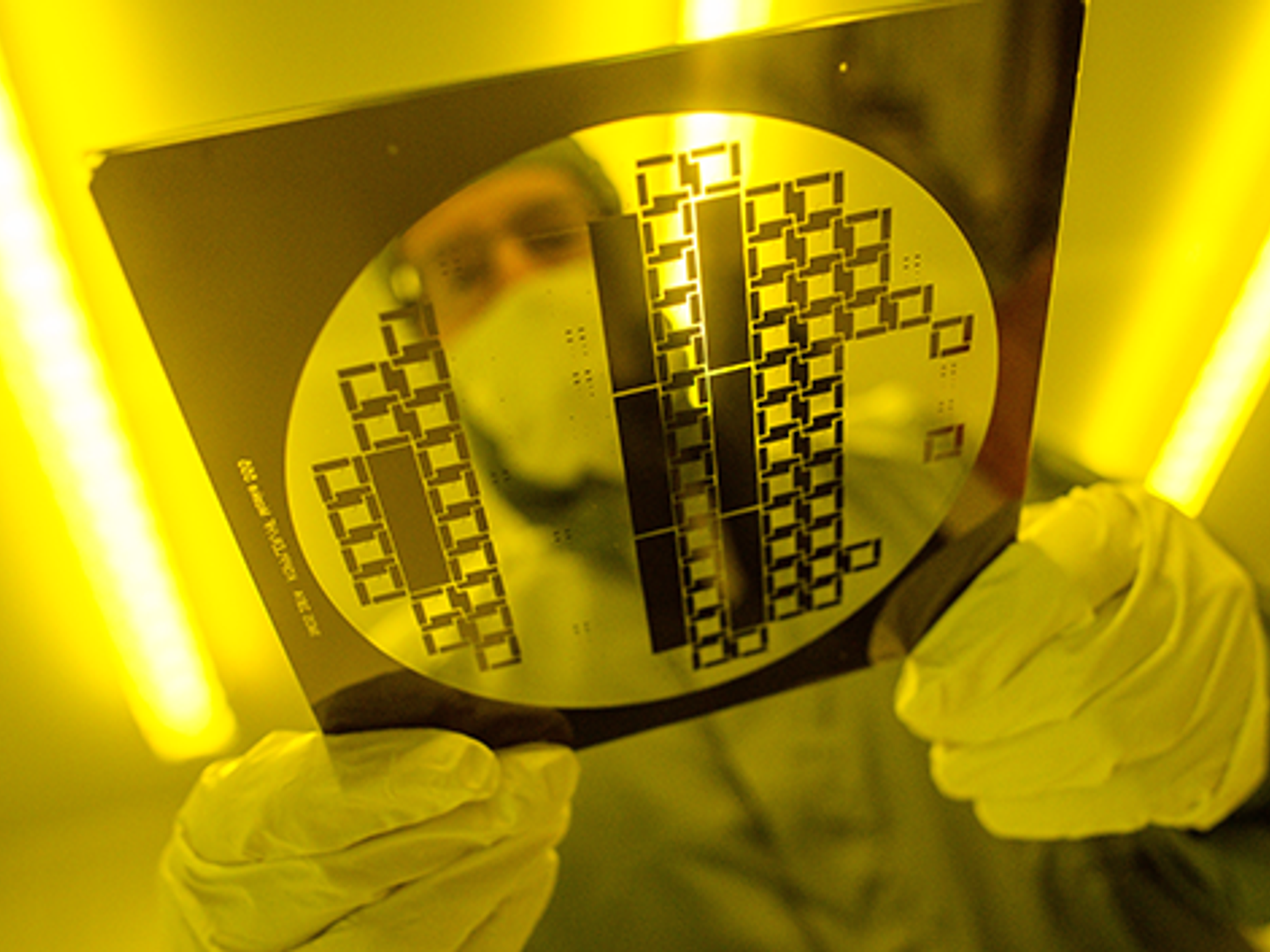 Fraunhofer IFF, Forschungsprojekt für Chip-Industrie Fraunhofer IFF, Forschungsprojekt für Chip-Industrie