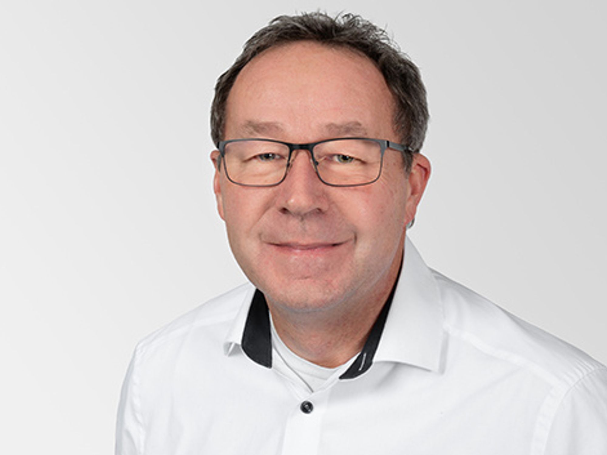 Inova, Robert_Isele