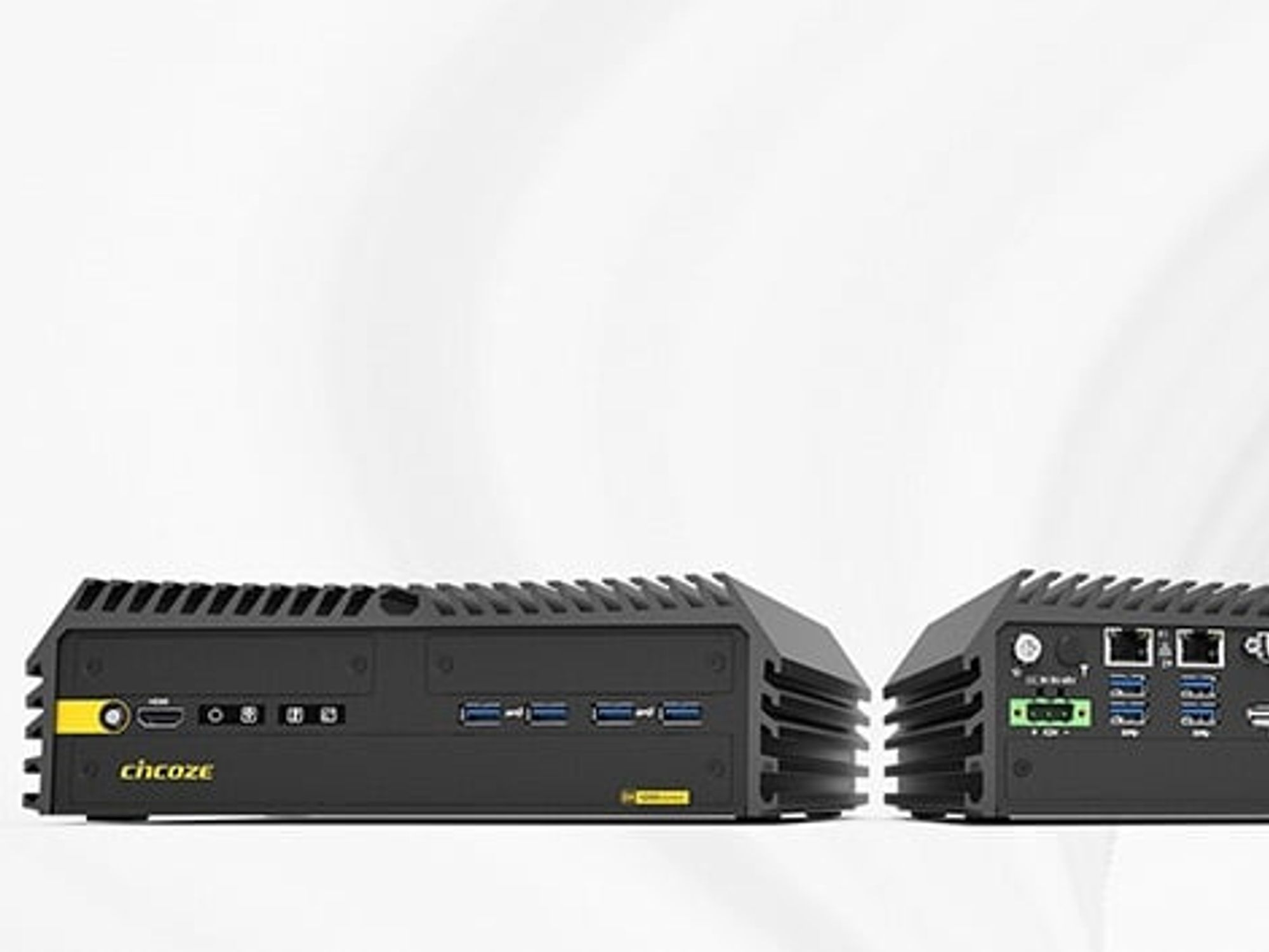Cincoze embedded computer DX-1200.jpg