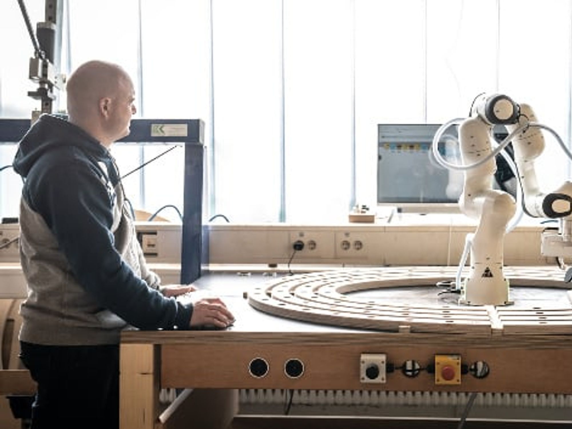 Cobot in practical use Cobot in practical use
