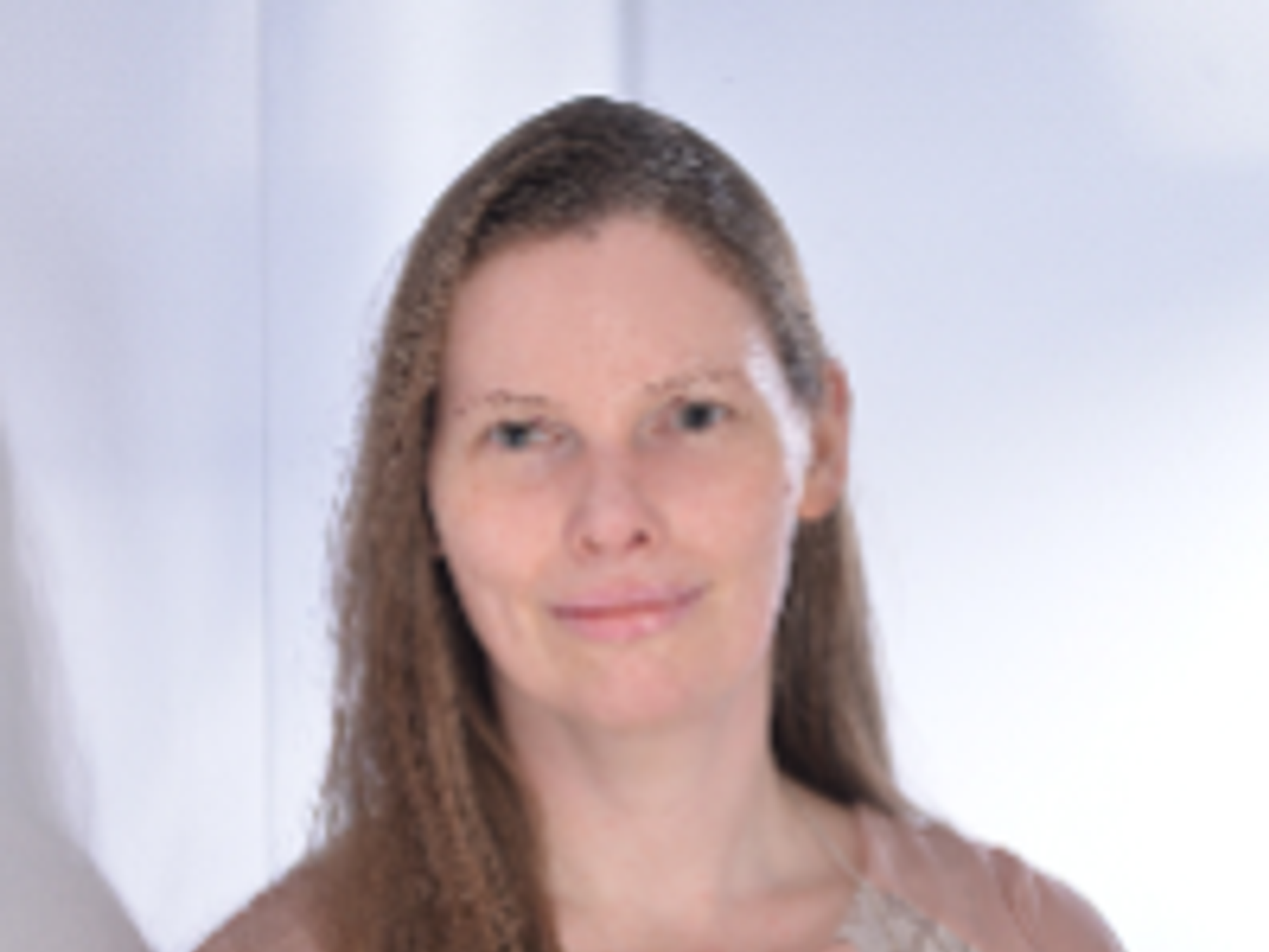 Dr. Carmen Kempka