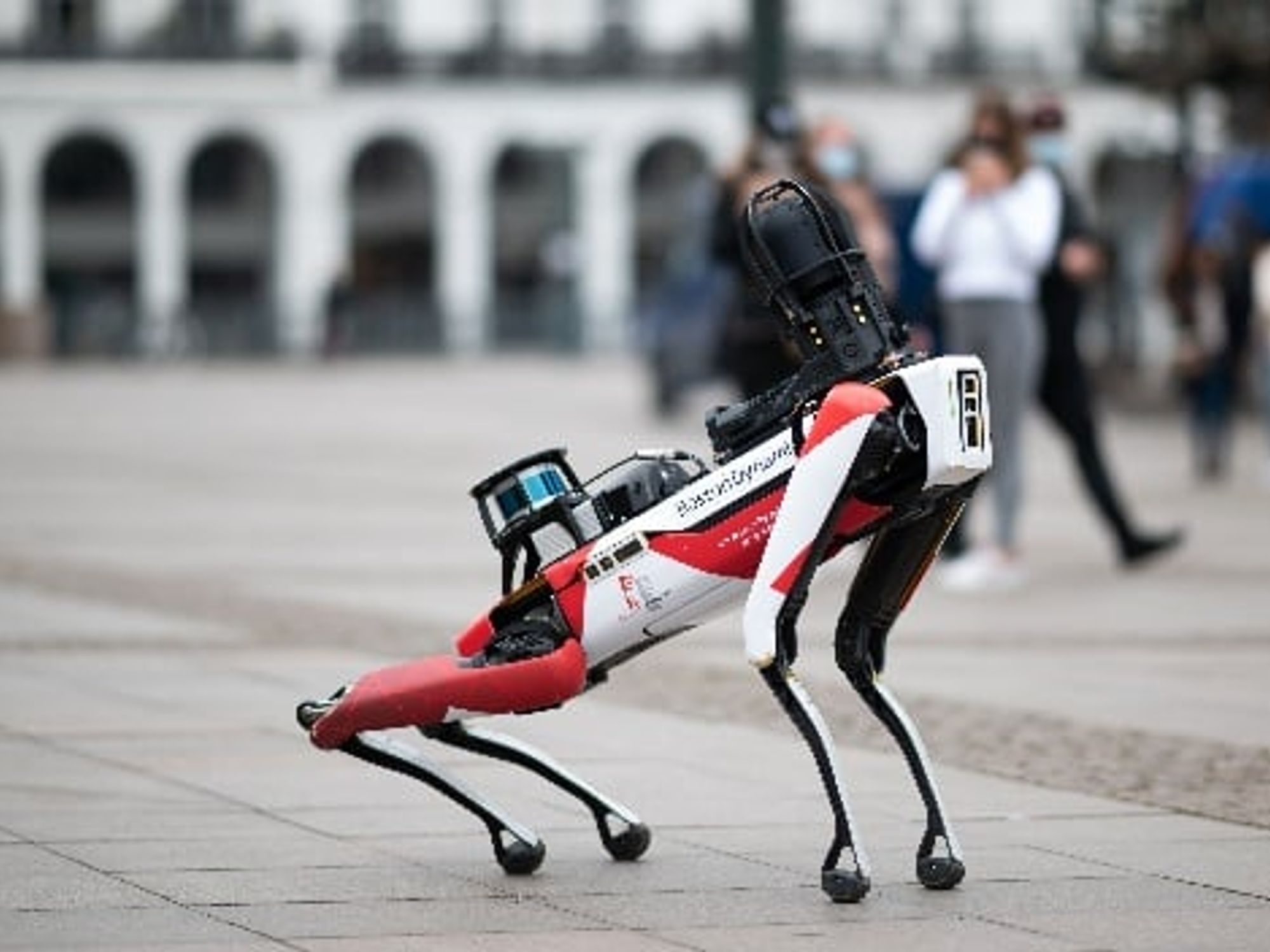 Boston Dynamics goes to Hyundai.