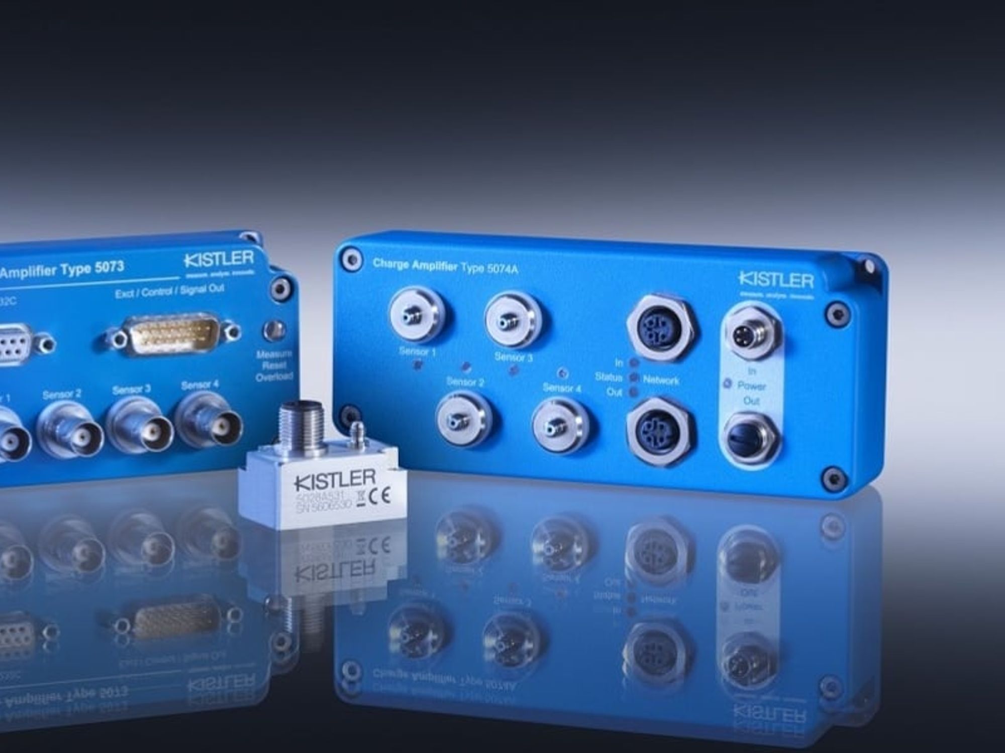 With the 5028A charge amplifier, Kistler is launching a charge amplifier that can output analog signals from piezoelectric sensors as digital measurement data using IO-Link technology