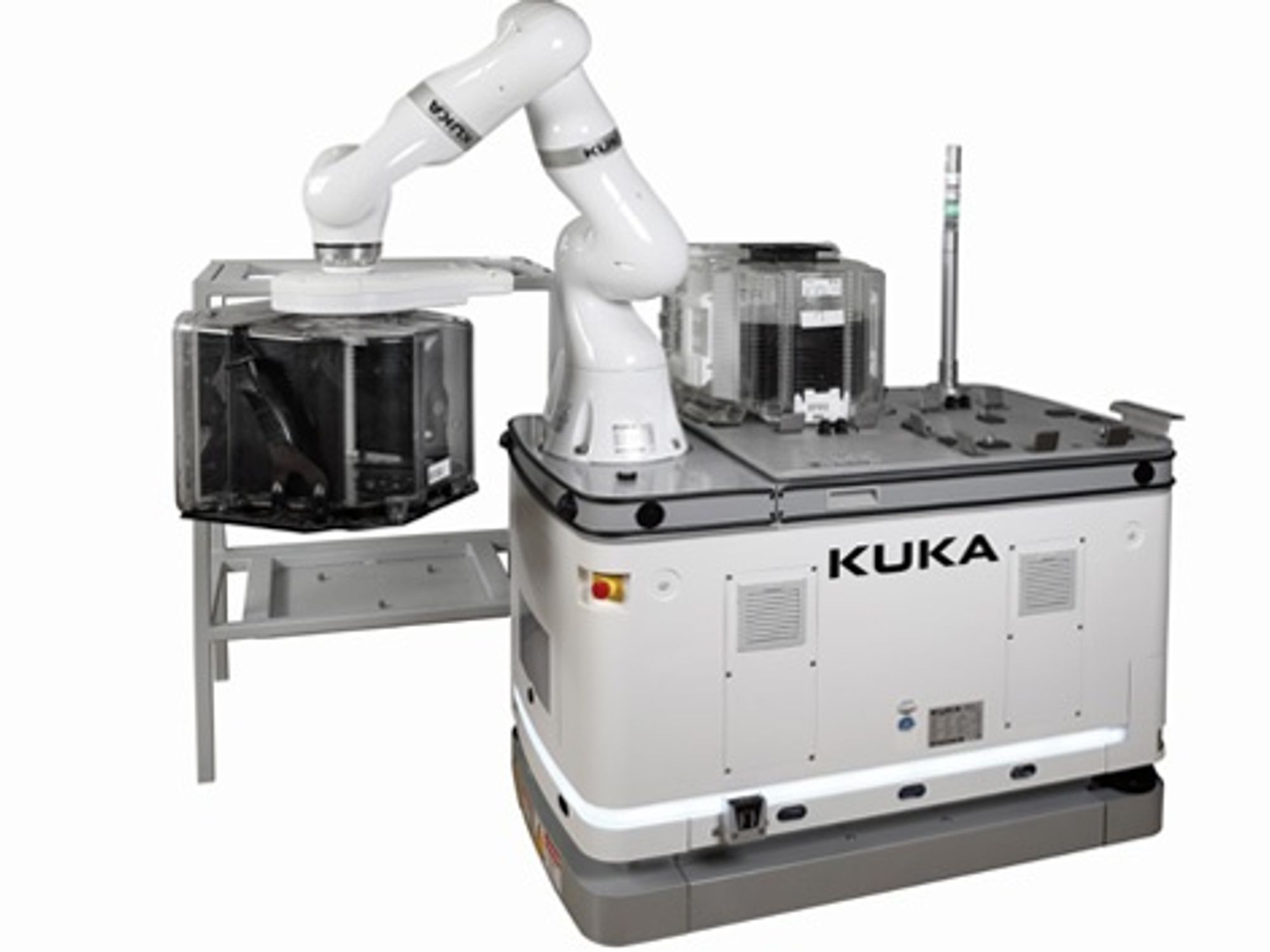 Combination of mobile platform and lightweight robot