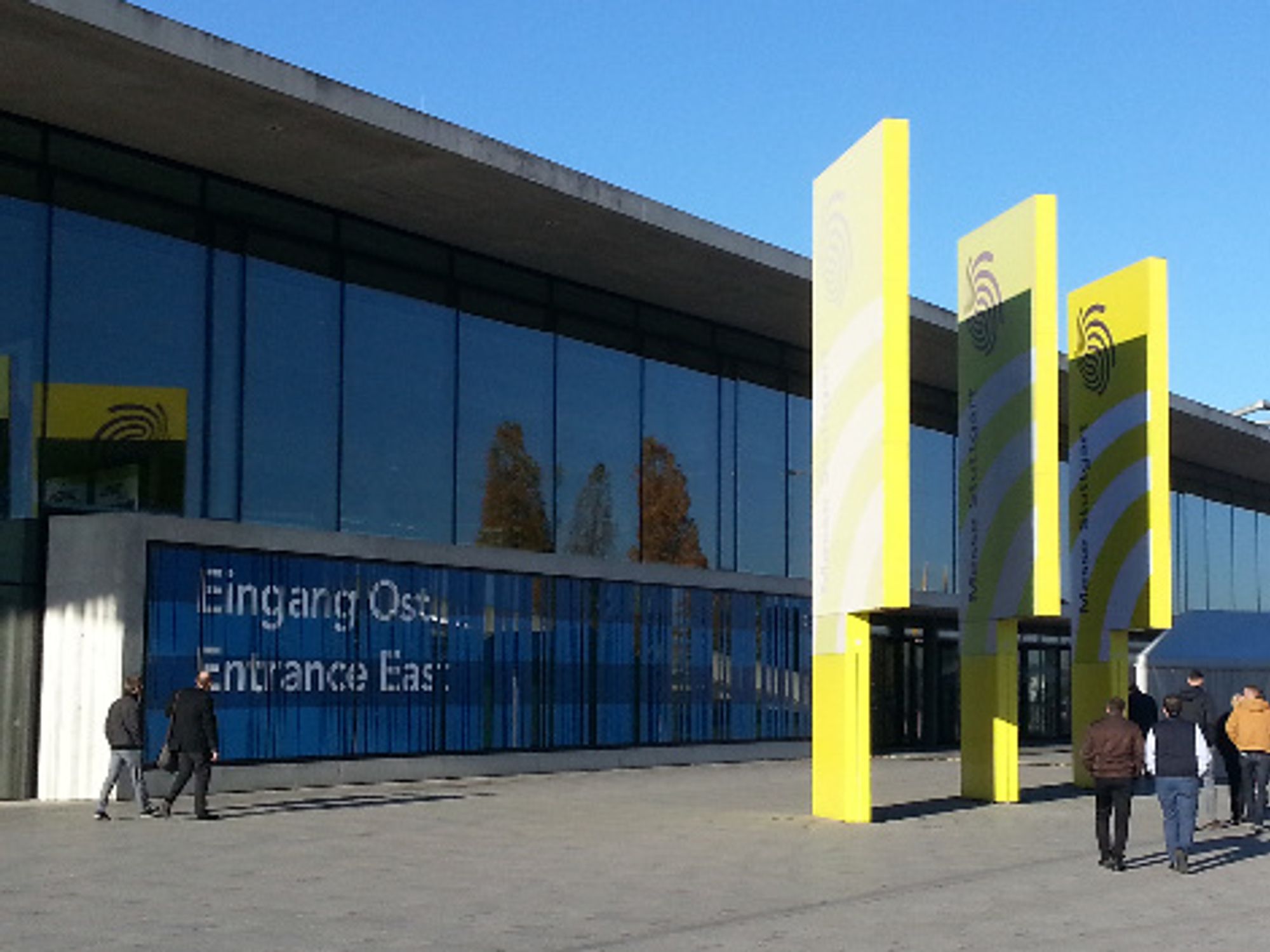 The ICS International Congress Center Stuttgart is connected to the new trade fair grounds at the airport. The ICS International Congress Center Stuttgart is connected to the new trade fair grounds at the airport.