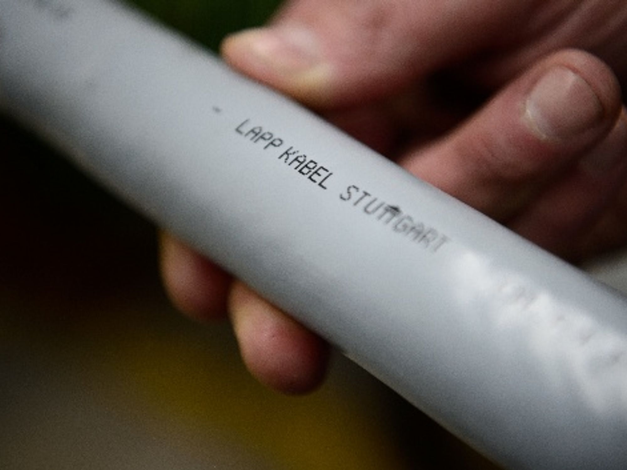 Lapp Kabel Stuttgart is written on one of the manufacturer's cables.