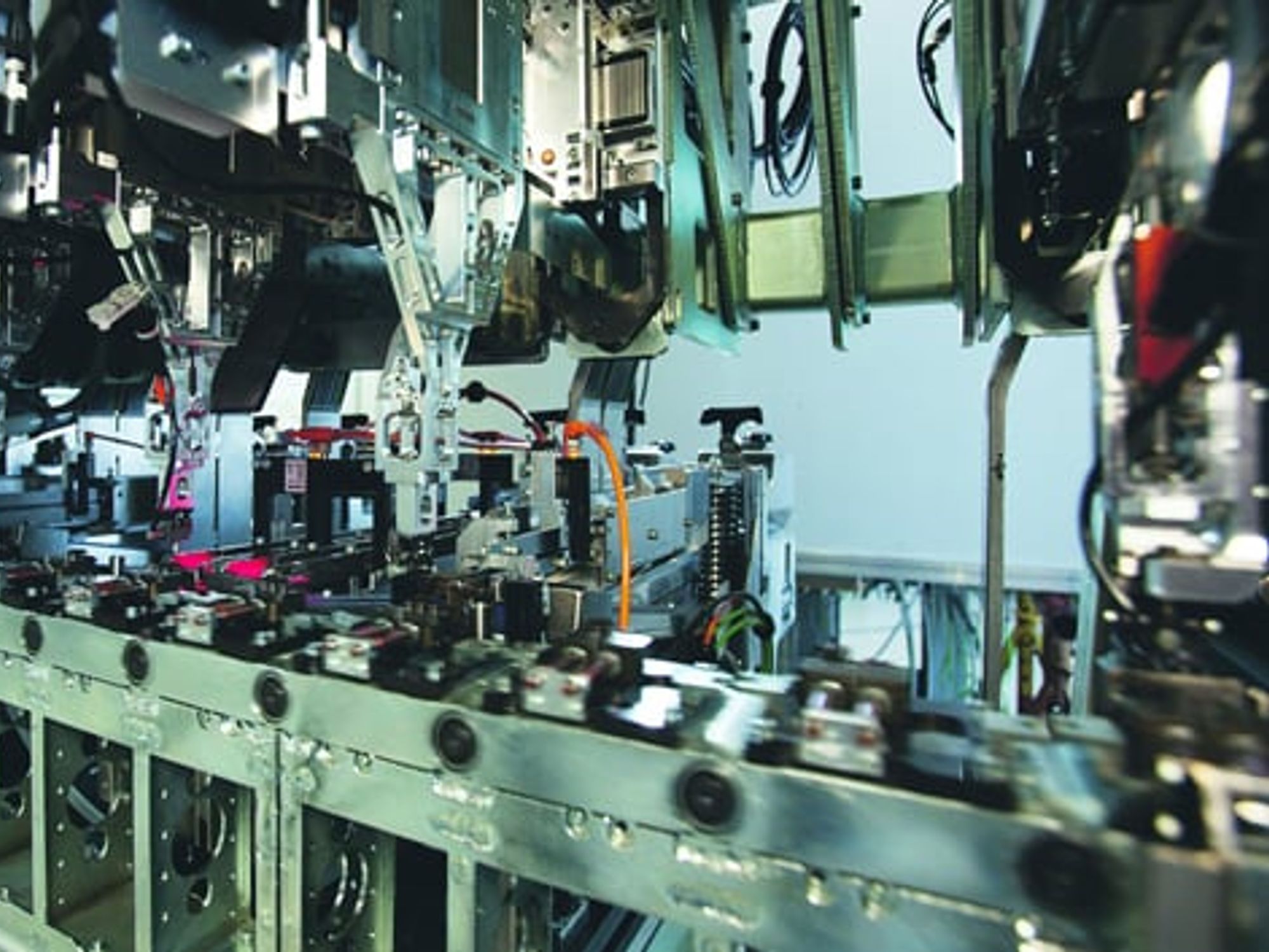 Linearantriebe in der Hochleistungs Prozessautomatisierung, Wittenstein